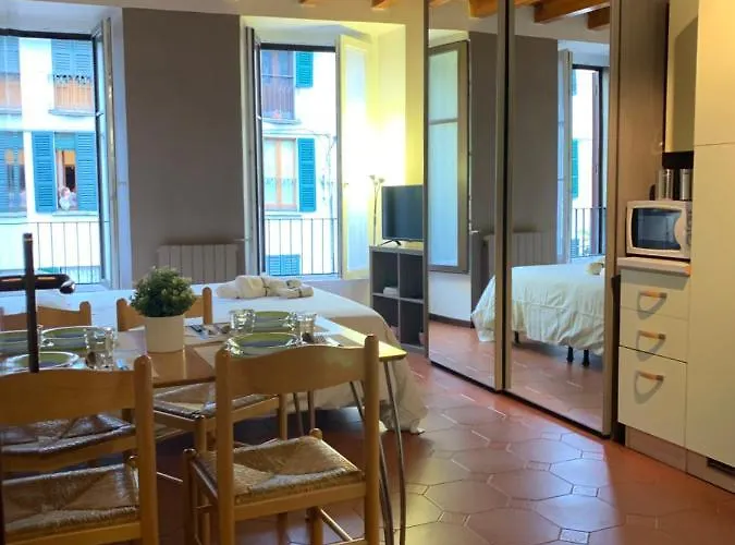 Apartament Finestra Su